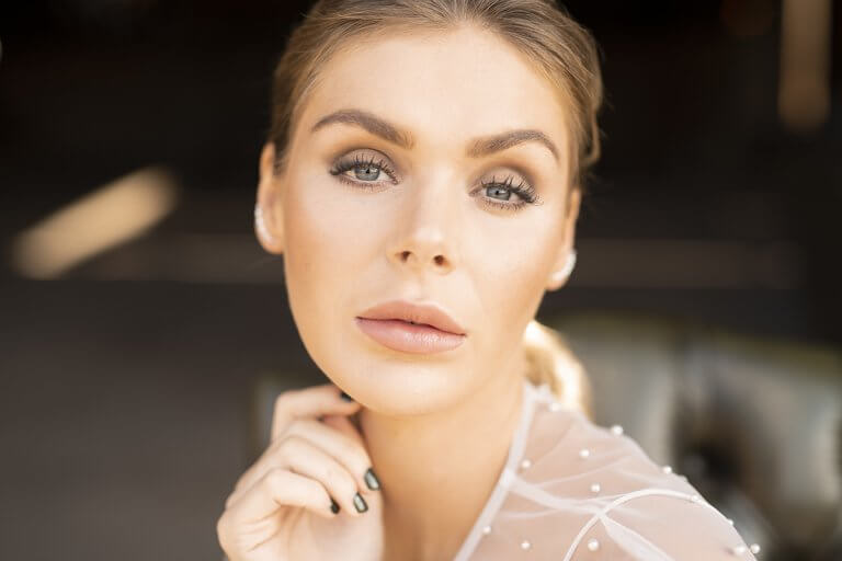 Bridal make-up with Bryony Dalton