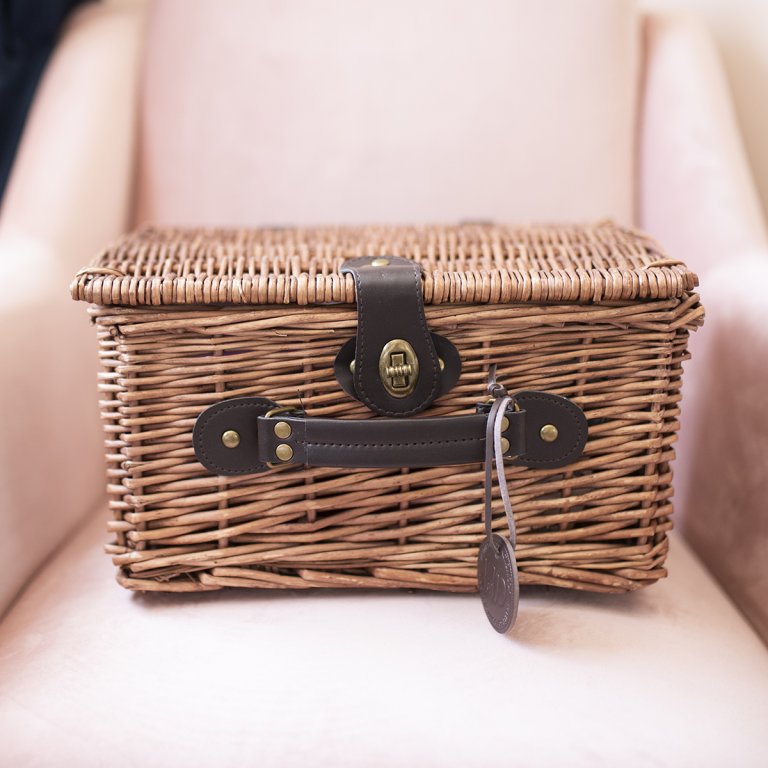 Spicers of Hythe Wedding Hamper