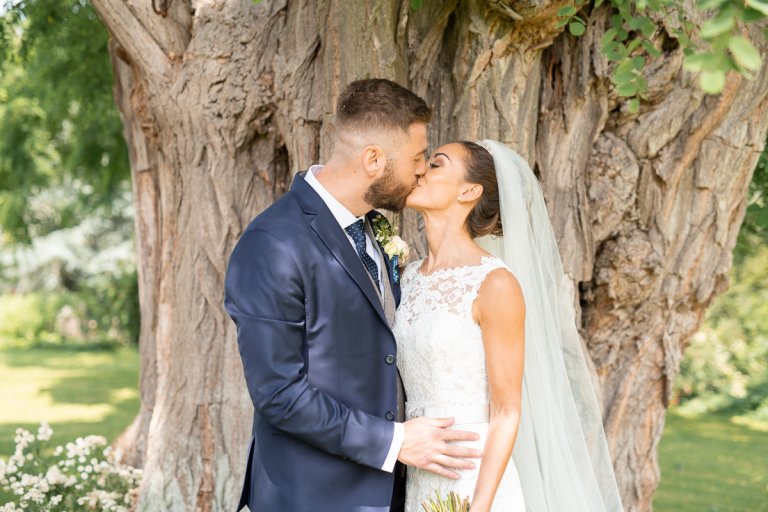 Rosie and Gavin – TALTON LODGE