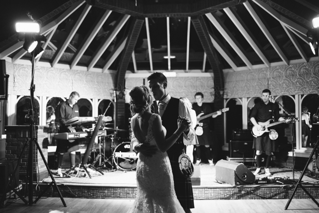 Lara and Malcolm – WEDDING